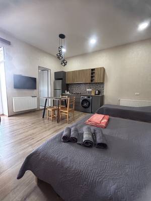 ფოტო 10: N&G House