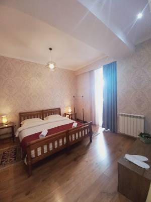 ფოტო 4: ქირავდება ბინა საბურთალოზე AXIS Palace 1