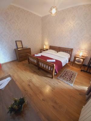 ფოტო 5: ქირავდება ბინა საბურთალოზე AXIS Palace 1