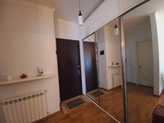 ფოტო 9: ქირავდება ბინა საბურთალოზე AXIS Palace 1
