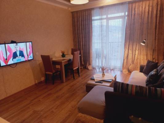 ფოტო 4: საბურთალო AXIS Palace 1