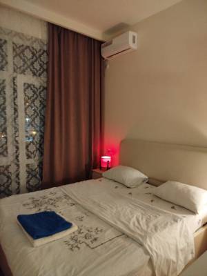 ფოტო 9: ქირავდება  ბინა.  ცინცაძის ქ. N17,   596111900.