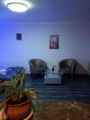 ფოტო 2: პეკინზე N-21,  მადასთან.,  : 571609955. Nika