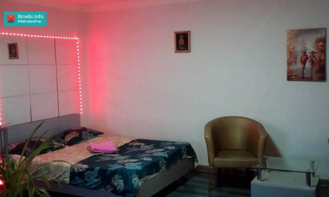 ფოტო 9: პეკინზე N-21,  მადასთან.,  : 571609955. Nika
