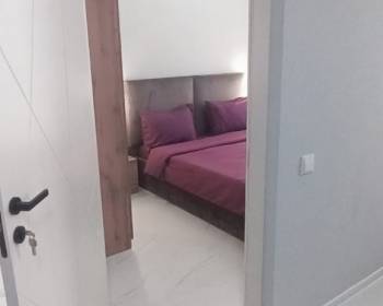 ბინა დღიურად ვარკეთილისმეტროსთან597799370