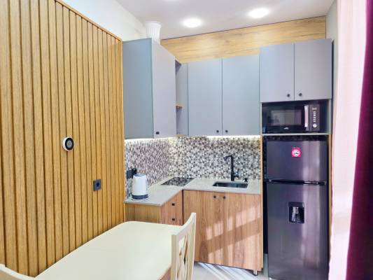 ფოტო 5: ბინა მარშალ გელოვანის გამზირზე