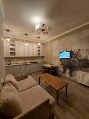 ფოტო 2: ქირავდება დღიურად და საათობრივად 2 ოთახიანი ბინა დიდ დიღომში