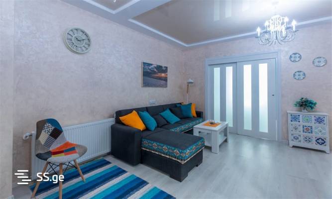 ფოტო 3: დღიურად საბურთალოზე 571206205