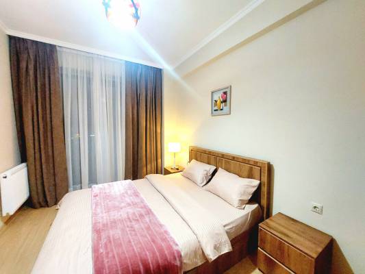 ფოტო 1: ქირავდება ბინა სპორტის სასახლესთან