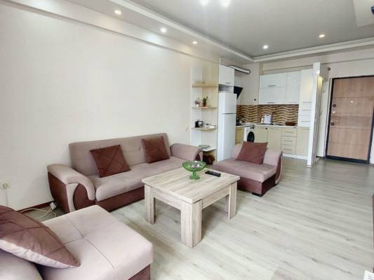 ფოტო 4: ქირავდება ბინა სპორტის სასახლესთან