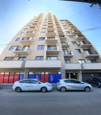 ფოტო 9: ქირავდება ბინა სპორტის სასახლესთან