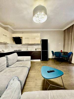 ფოტო 1: ქირავდება დღიურათ