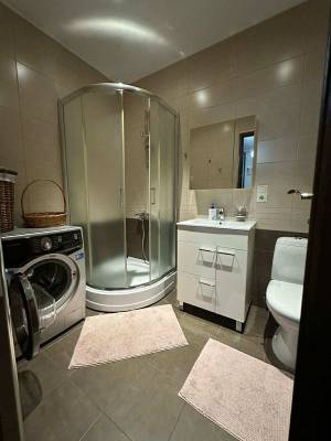 ფოტო 7: ქირავდება დღიურათ