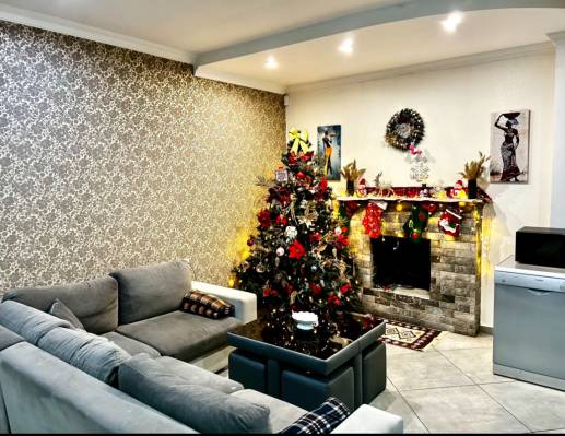 ფოტო 2: ბაკურიანში ქირავდება კოტეჯი