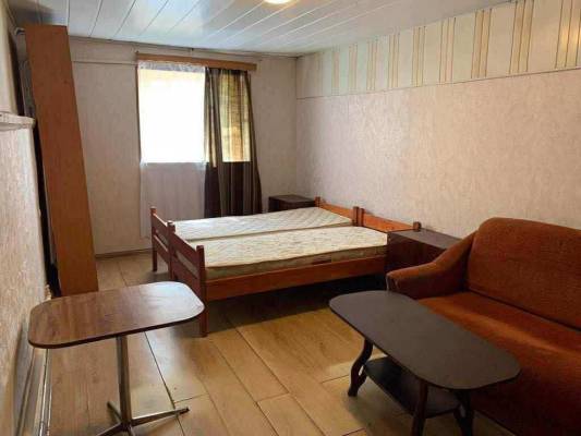 ფოტო 2: ქირავდება კერძო სახლი საბურთალოზე