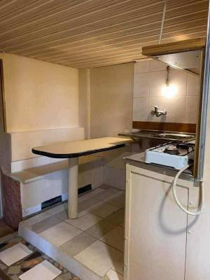 ფოტო 4: ქირავდება კერძო სახლი საბურთალოზე