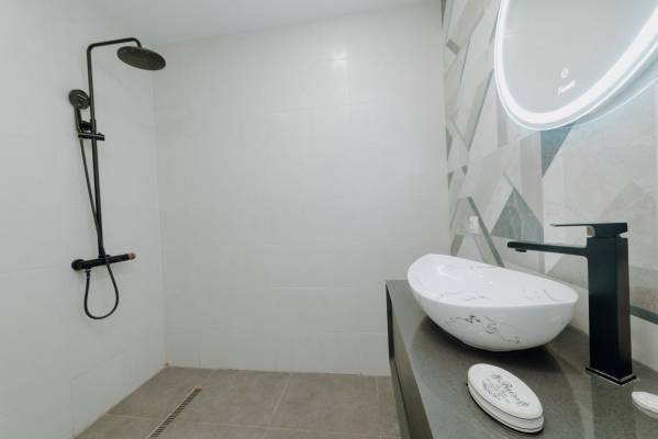 ფოტო 9: ქირავდება დიღმის მასივში ახალი გარემონტებული სტუდიოს ტიპის ბინა  1 სართულზე.