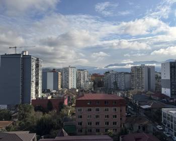 ქირავდება