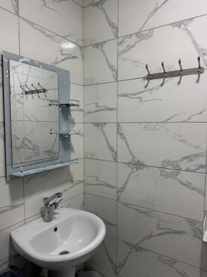 ფოტო 6: ქირავდება