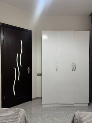 ფოტო 21: ქირავდება