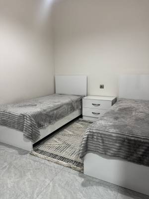 ფოტო 23: ქირავდება