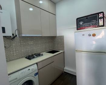 ქირავდება ბინა სოლოლაკში