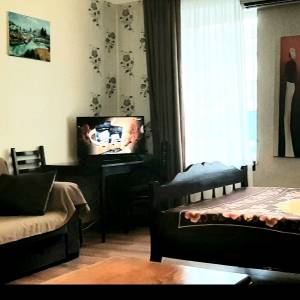 ქირავდება ოროთახიანი ბინა ჩუღურეთში. გორკის ქუჩაზე.