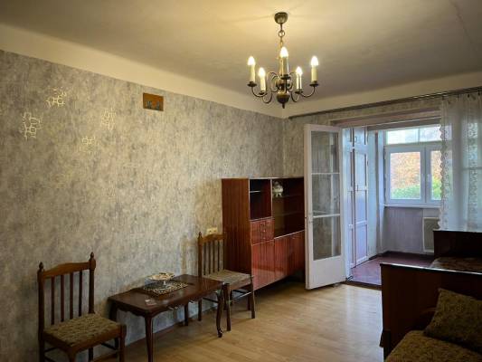 ფოტო 2: ქირავდება ბინა საბურთალოზე