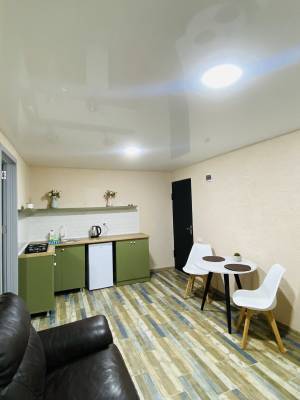 ფოტო 5: ჭავჭავაძის N 48 (მაკდონალდსიდან 50 მეტრში)