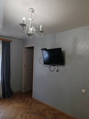 ფოტო 1: ქირავდება ბინა საბურთალოზე