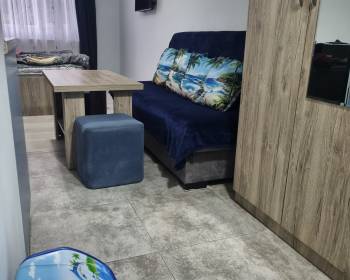 ქირავდება სტუდიოს ტიპის აპარტამენტი