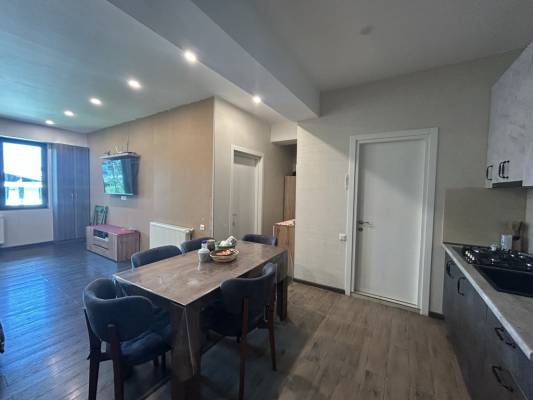 ფოტო 14: ბაკურიანი რეზიდენსი