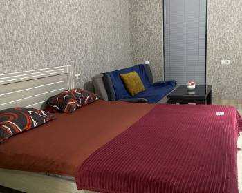 ქირქვდება დღიურათ ნუცუბიძის ქუჩაზე