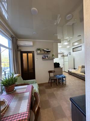 ფოტო 8: ქირავდება ბინა ბათუმში-მახინჯაურში