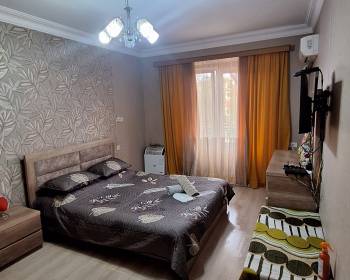 ქირავდება დღიურად ბინა ფოთში