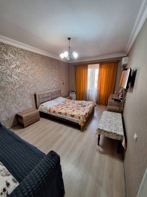 ფოტო 4: ქირავდება დღიურად ბინა ფოთში