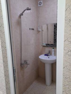 ფოტო 7: ქირავდება დღიურად ბინა ფოთში