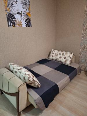 ფოტო 11: ქირავდება დღიურად ბინა ფოთში