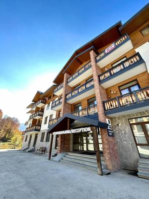 ფოტო 1: ქირავდება ბინა ბაკურიანში