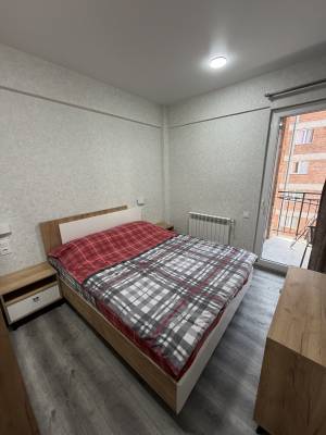 ფოტო 9: შენი სახლი სამგორის კომპლექსში ქირავდება დღიურად