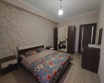 ქირავდება დღიურად და საათობრივად 3 ოთახიანი ბინა დიდ დიღომში