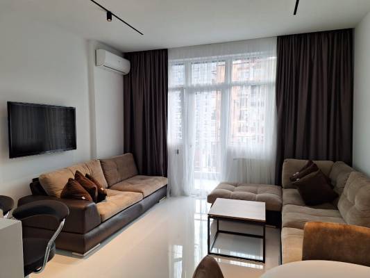 ფოტო 3: ქირავდება