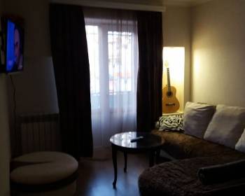 პეკინზე N-17,  მადასთან.