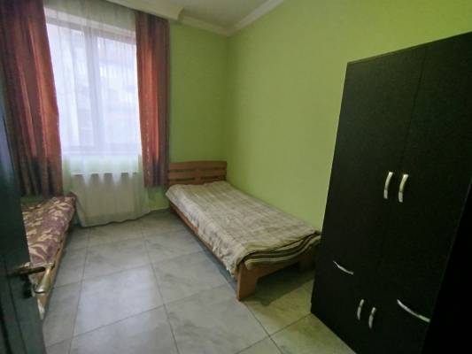 ფოტო 3: ქირავდება ოროთახიანი ბინა კიკვიძის პარკთან