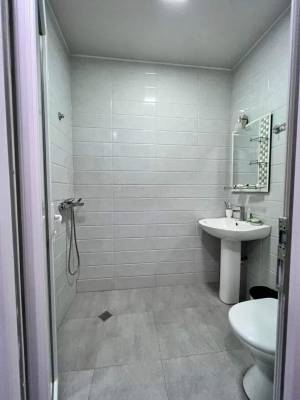 ფოტო 8: ქირავდება დღიურად 2 ოთახიანი ბინა ქუთაისში