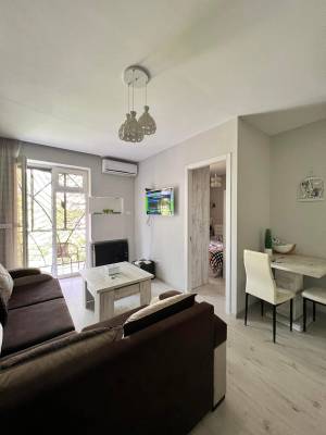 ფოტო 9: ქირავდება დღიურად 2 ოთახიანი ბინა ქუთაისში