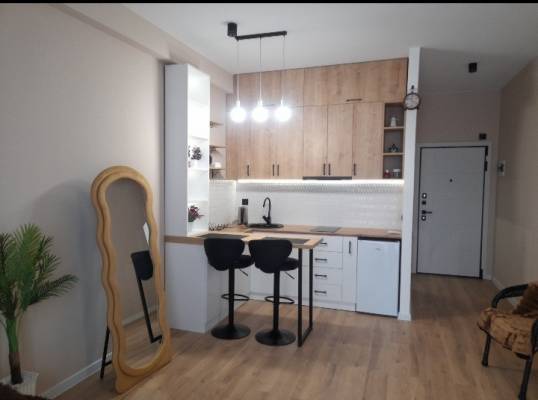 ფოტო 1: ქირავდება სტუდიო ორთაჭალაში