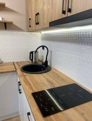 ფოტო 5: ქირავდება სტუდიო ორთაჭალაში