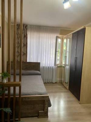 ფოტო 10: ქირავდება ერთოთახიანი ბინა