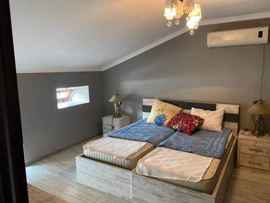 ფოტო 8: ქირავდება ბინა ბათუმში